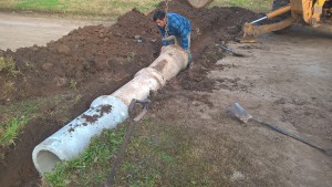 Colocación de alcantarilla Peru y Bustinza (3)