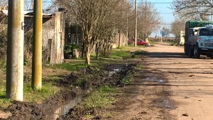 Colocación de alcantarilla Peru y Bustinza (8)