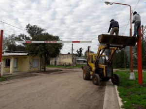 Cartel altura transito (20)