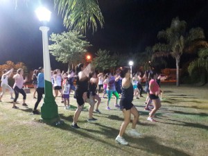 Zumba al aire libre (2)