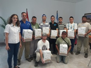 Entrega de caja navideña 2018 (1)