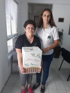 Entrega de caja navideña 2018 (5)