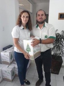 Entrega de caja navideña 2018 (6)