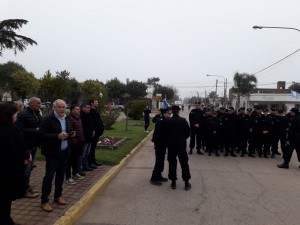 Entrega del movil policial (4)