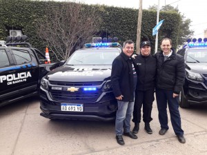 Entrega del movil policial (8)