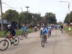 Bicileteada día de la independencia (17)