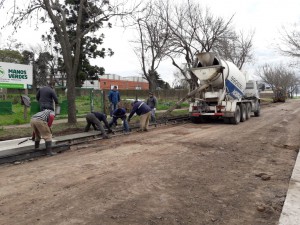 Pavimento - Calle Entre Rios (58)